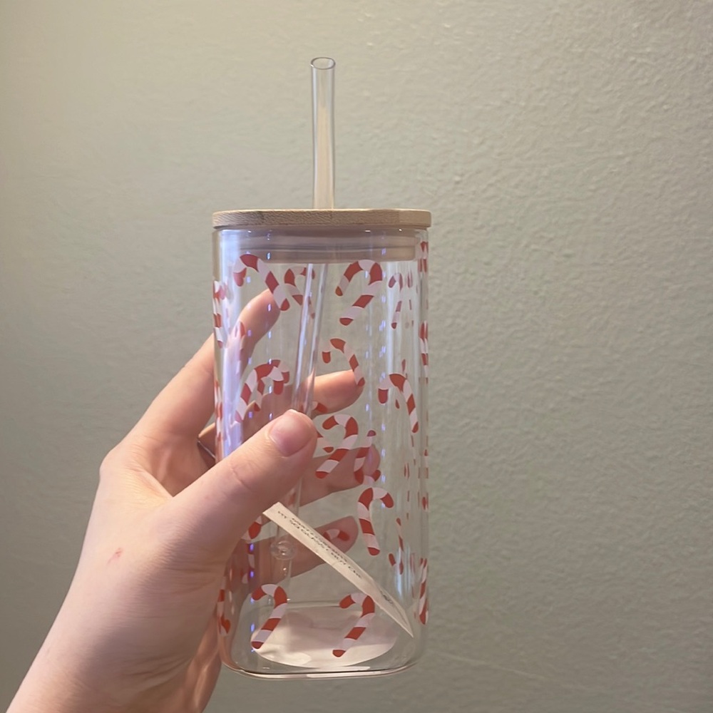 Coffee glass cup with bamboo lid and straw